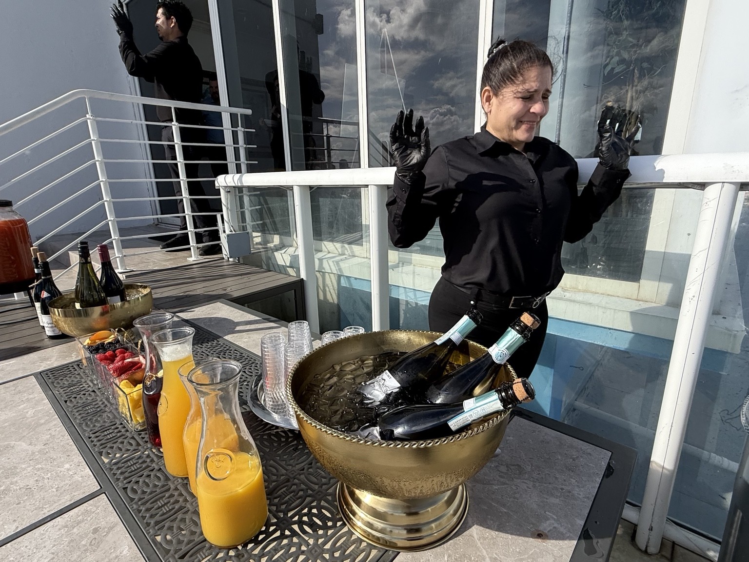 A champagne welcome on the oceanfront terrace
